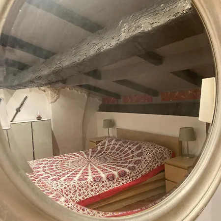 E...la Tua Oasi Sui Tetti. Apartment Genoa